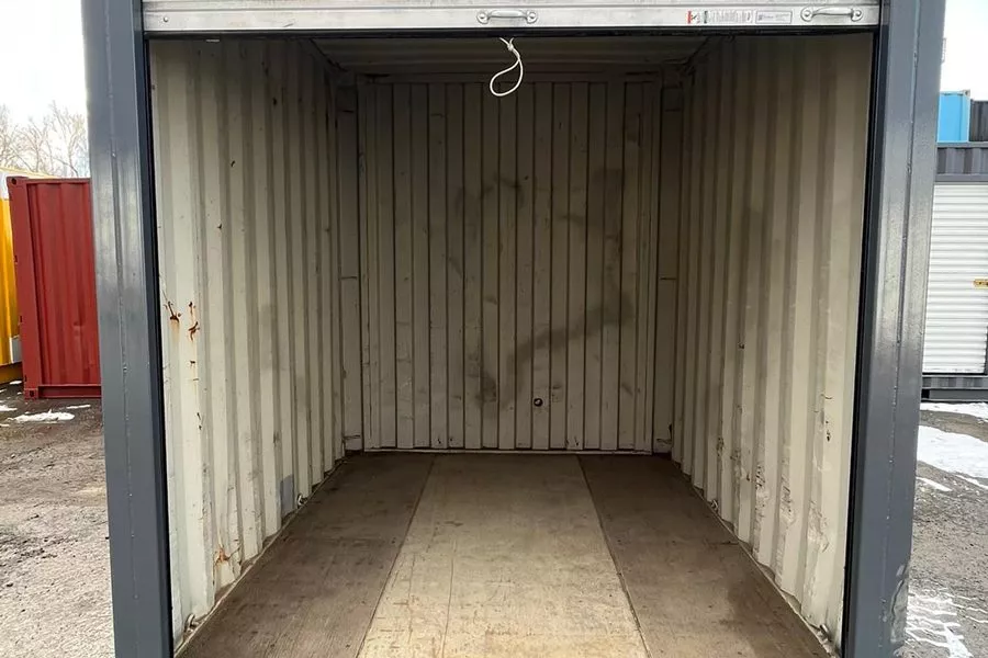 10′ HC used container with rollup door - Image 5
