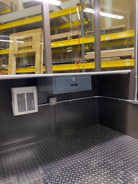 Guard Booth 6 8 - Image 6