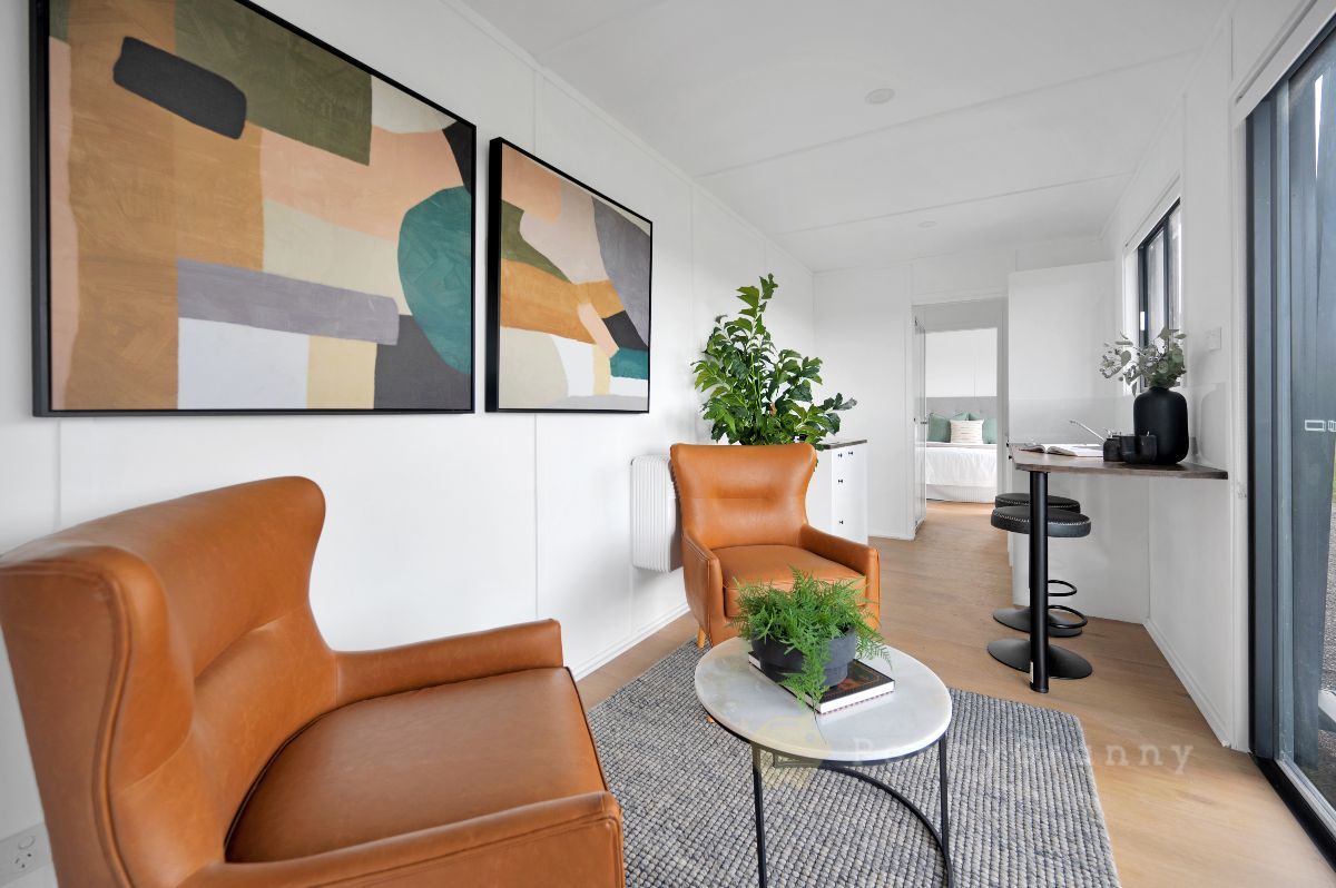 2 Bedroom Refurbished Shipping Container Home - Image 4