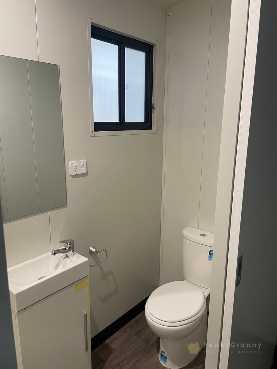 1 Bedroom Portable Cabin with Verandah - Image 9