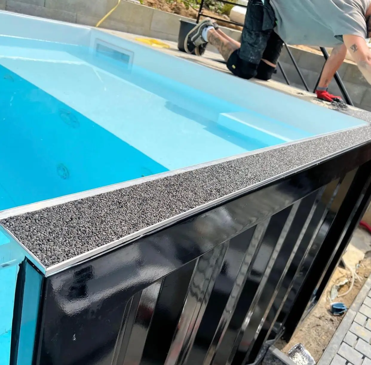 Modern 20 Ft Container Pool - Image 4